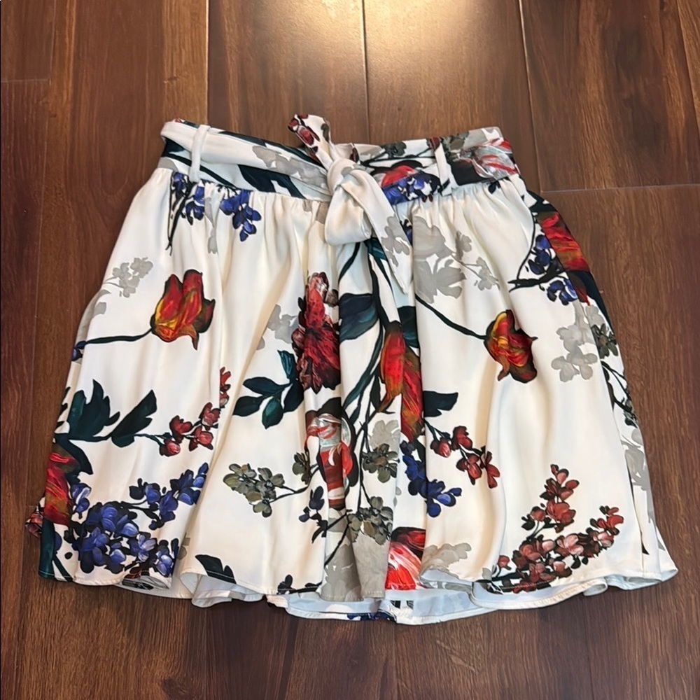 EXPRESS Floral Skirt Size 0